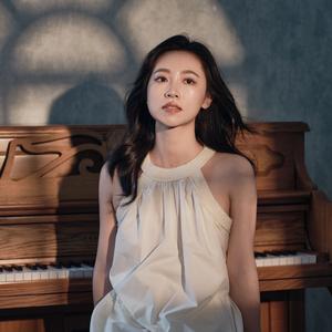 Ayen何璟昕 头像