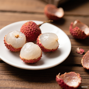 荔枝有点甜 头像