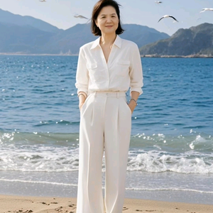 望着月亮想着娘 头像