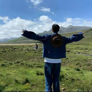 花海的生活vlog 头像