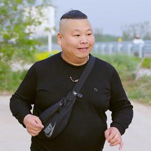 大头爆米花 头像