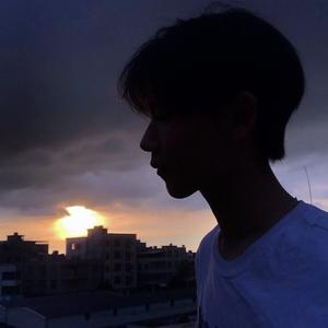 猪小悦加油 头像