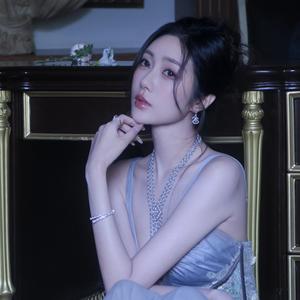 野生长腿姐姐 头像