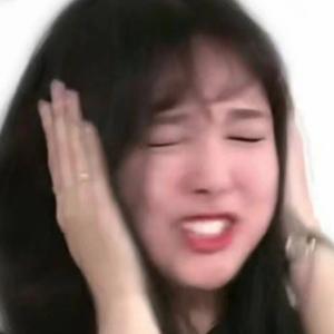 白白白干吗 头像