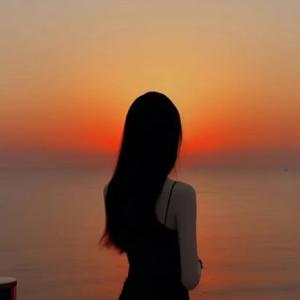 坦荡的山雀 头像