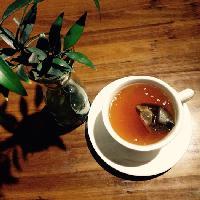 十步一芳草 头像