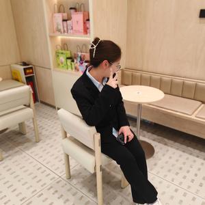 莹莹看世界 头像