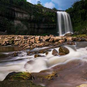 追梦人215041837 头像