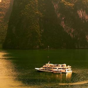 逛吃逛吃李 头像