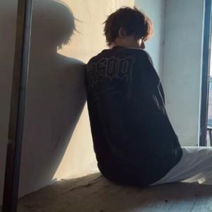 活泼酷酷的人 头像