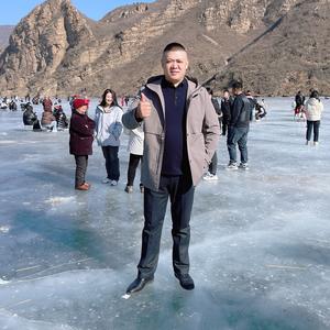 东子有点胖 头像