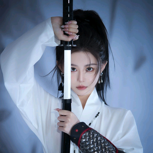 阿瓮伴你在网络 头像