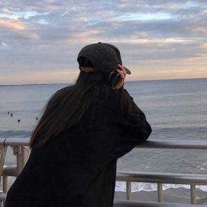 自由不坠青云之志 头像