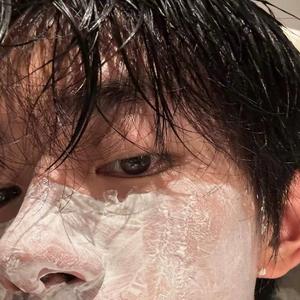 噜啦噜啦嘞 头像