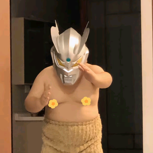 五腥上酱i 头像