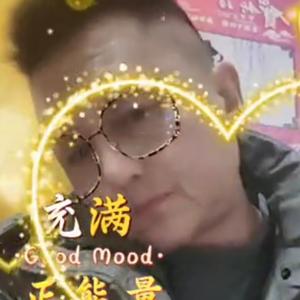 社会观察家猎鹰 头像