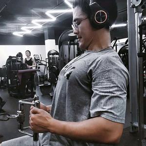 运筹帷幄小猫KJ 头像