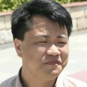 股民张明辉