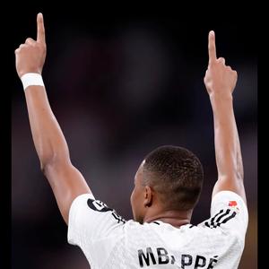 坦荡的微风YFm 头像