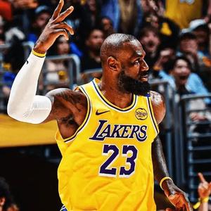 秋名山论球 头像