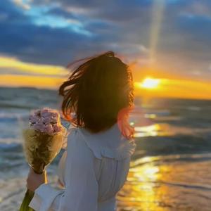 紫葡萄的心事 头像