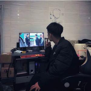 小张睡不醒@ 头像