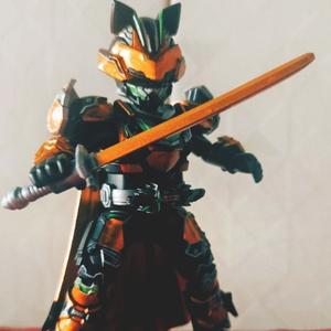 太狸武士刃金眼 头像