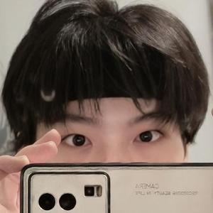 皮皮虾中二少年 头像