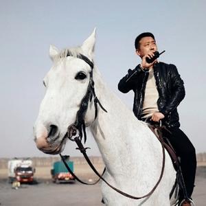 青聪岁月like 头像
