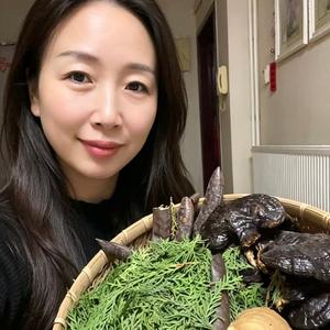 16楼的小芳华 头像