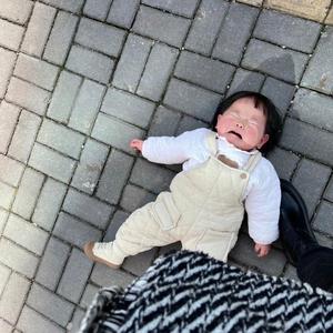 悲伤的脚丫子 头像